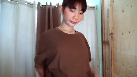 Snapshot of sugar_hally chatting on March 8, 12:22 am your ultimate goddess online show from March 8, 12:22 am