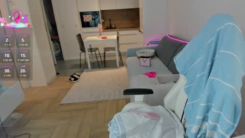 Kinga online show from November 25, 4:23 am