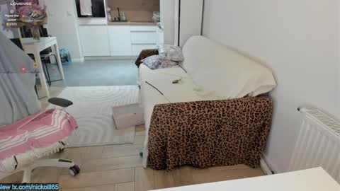 Kinga online show from February 4, 3:23 am