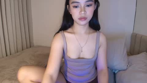Snapshot of sugar_spice22 chatting on March 21, 8:19 am Ariel online show from March 21, 8:19 am