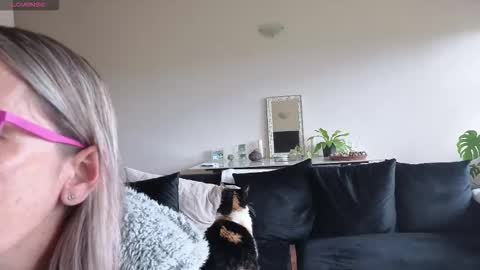 Snapshot of sugar_spice_all_things_nice chatting on September 29, 11:59 am Sugar 4pm-8pm CAT Mon-Fri online show from September 29, 11:59 am
