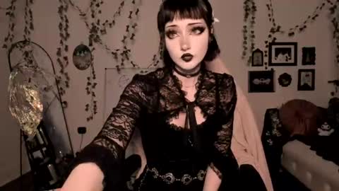 Snapshot of sugarmiette chatting on July 19, 2:59 am Ella online show from July 19, 2:59 am