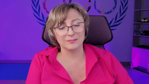 Vivien online show from February 8, 12:06 pm