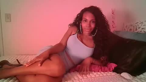 Kim Lee online show from March 6, 12:01 pm