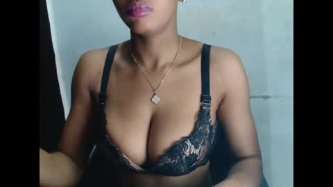 Snapshot of sugarxpussy chatting on April 23, 10:25 am sugarxpussy online show from April 23, 10:25 am