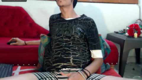 suggabrown_ online show from March 11, 2:34 pm