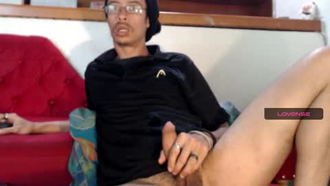 suggabrown_ online show from March 17, 5:27 pm