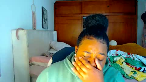 Cami   Back in 2 hours online show from October 9, 3:48 am