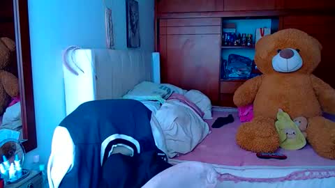 Cami   Back in 2 hours online show from May 3, 6:58 pm
