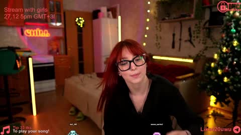 Lika ginger  Jessy blond   online show from December 25, 11:10 pm