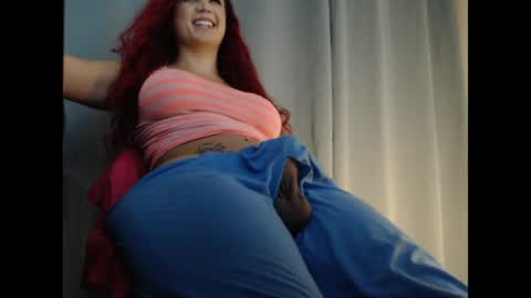 Snapshot of sukanan chatting on April 8, 10:43 pm Sukanan online show from April 8, 10:43 pm