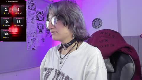 Snapshot of sukifuyu__ chatting on February 7, 12:39 pm online show from February 7, 12:39 pm