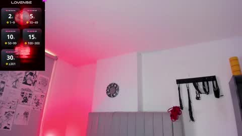 Snapshot of sukifuyu__ chatting on February 14, 3:26 pm online show from February 14, 3:26 pm