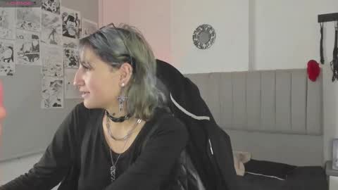 Snapshot of sukifuyu__ chatting on February 28, 11:58 am online show from February 28, 11:58 am