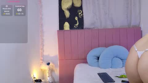 sukilove18 online show from February 5, 10:14 pm