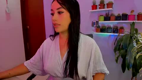 Diana online show from May 10, 3:28 pm