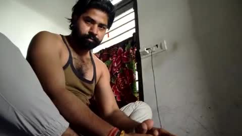 Snapshot of sumitvikramkumar9619 chatting on April 4, 4:11 am sumitvikramkumar9619 online show from April 4, 4:11 am