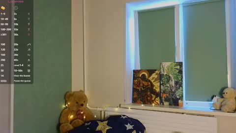 Snapshot of summer_hazee chatting on January 19, 6:39 am Leia online show from January 19, 6:39 am