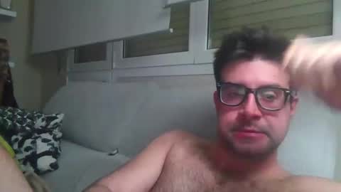 summer_heat online show from December 14, 6:12 pm