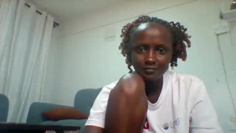 Snapshot of summerdew chatting on March 17, 4:54 pm summerdew online show from March 17, 4:54 pm