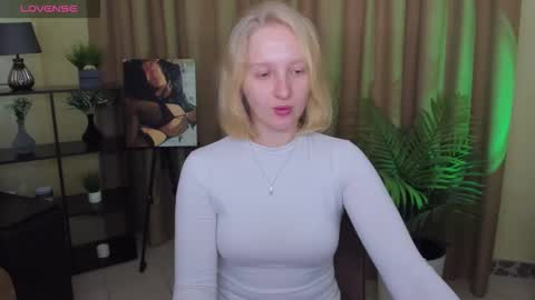 summerjem online show from November 27, 9:44 am