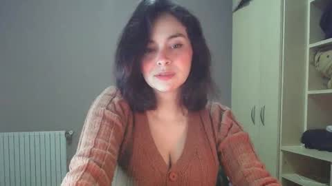 Snapshot of summerprints chatting on November 3, 6:42 pm Summer online show from November 3, 6:42 pm