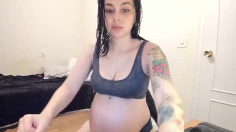 Summer online show from February 2, 3:00 pm