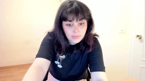 Summer online show from February 11, 1:49 pm