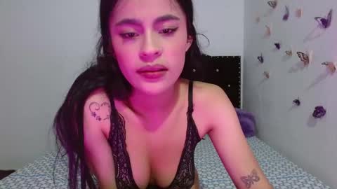 Snapshot of summerpurple chatting on September 16, 1:50 am SUMMER online show from September 16, 1:50 am