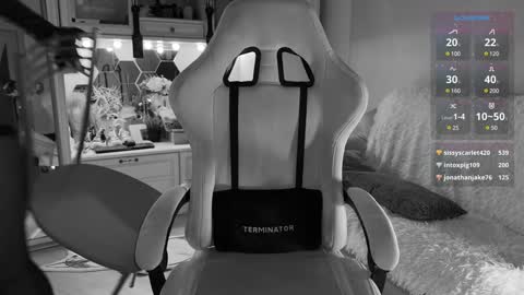 Miss Nelly online show from January 3, 12:08 pm