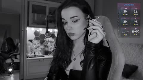 Miss Nelly online show from February 4, 7:33 pm