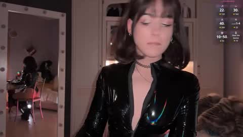 Miss Nelly online show from September 9, 9:36 pm