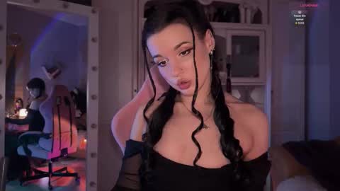 Miss Nelly online show from October 16, 6:42 pm