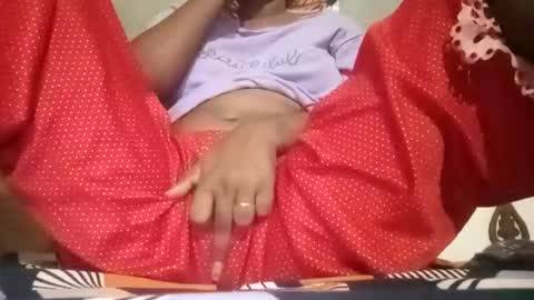 sunali_jain03 online show from May 24, 12:54 pm