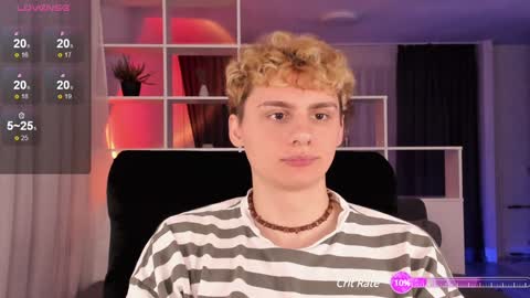 Snapshot of sunburn_boy chatting on December 2, 5:15 pm Emilio online show from December 2, 5:15 pm