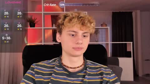 Snapshot of sunburn_boy chatting on January 15, 5:50 am Emilio online show from January 15, 5:50 am