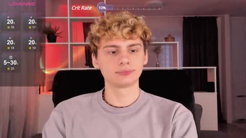 Snapshot of sunburn_boy chatting on January 20, 5:59 am Emilio online show from January 20, 5:59 am