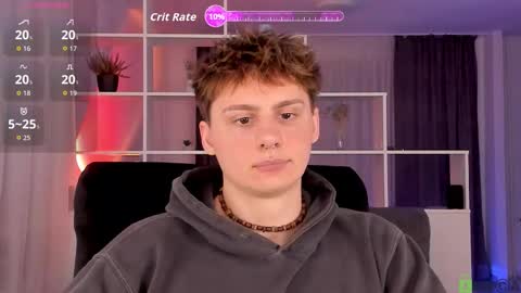 Snapshot of sunburn_boy chatting on March 9, 7:07 pm Emilio online show from March 9, 7:07 pm