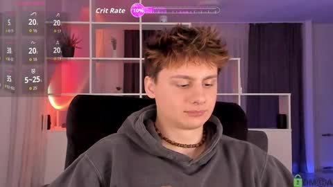 Snapshot of sunburn_boy chatting on March 25, 7:31 pm Emilio online show from March 25, 7:31 pm