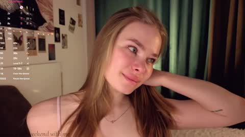 Snapshot of sunday_morn1ng chatting on May 24, 7:46 am Jenny online show from May 24, 7:46 am