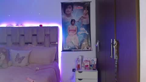 Jeraldine online show from February 15, 8:35 am