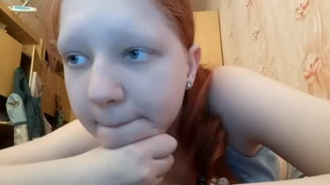 Snapshot of sungpiggott chatting on May 7, 10:53 am sungpiggott online show from May 7, 10:53 am