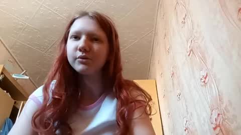Snapshot of sungpiggott chatting on May 18, 1:06 pm sungpiggott online show from May 18, 1:06 pm
