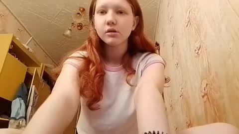 Snapshot of sungpiggott chatting on May 31, 10:11 am sungpiggott online show from May 31, 10:11 am