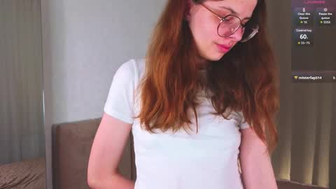 Snapshot of sunnfay chatting on September 14, 3:11 pm Becky online show from September 14, 3:11 pm