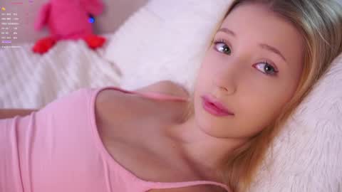 Lily online show from May 13, 2:47 pm