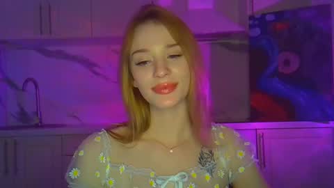 Snapshot of sunny__fox chatting on February 23, 10:53 pm sunny__fox online show from February 23, 10:53 pm