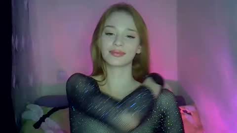 Snapshot of sunny__fox chatting on March 7, 9:06 pm sunny__fox online show from March 7, 9:06 pm