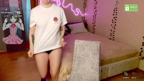 sunny mood online show from February 10, 7:15 am