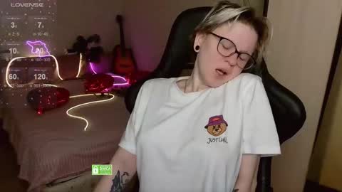 sunny mood online show from March 28, 5:51 am